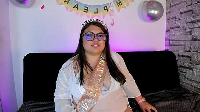 DREAMBOO_ Live XXX Chat