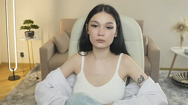 LynnCiprian: онлайн-секс-чат