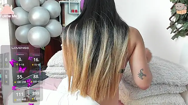 DestinyHills: онлайн-секс-чат