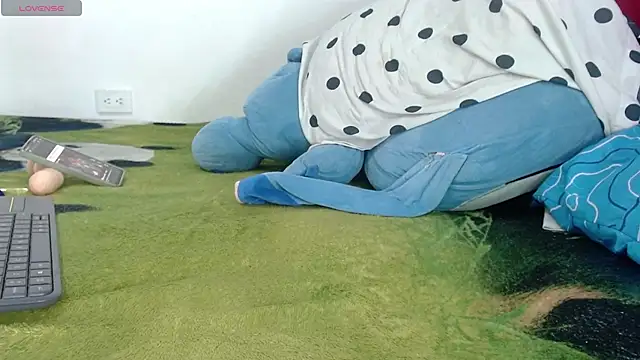 INDIAN_HORNY1's Live XXX Chat