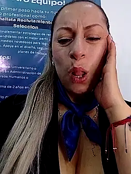 Chatroom XXX en direct de Katalina_S3xy