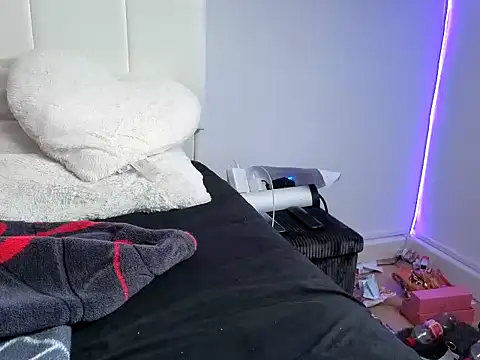 nicole77745のウェブカメラショー