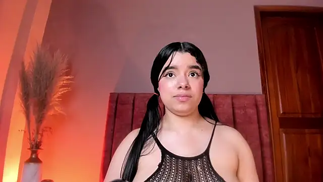 ValeriaBlythe's Live XXX Chat