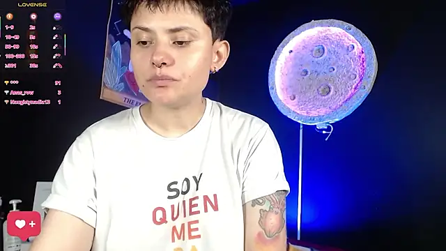 girl_intense444のライブXXXチャット