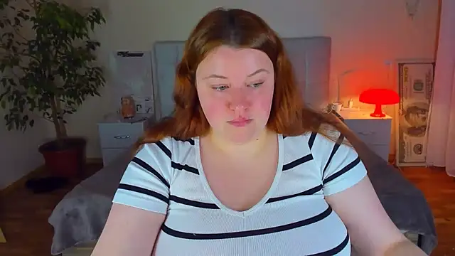 PolinaSalvatore 即時 XXX 聊天