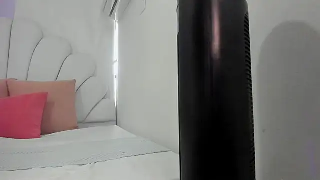 XXX chat uživo modela ginebra_ness