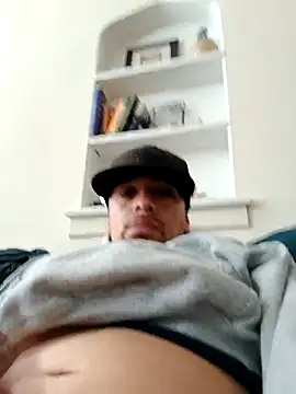 HungThug Live XXX Chat