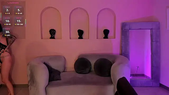 MilaLawrence's Live XXX Chat