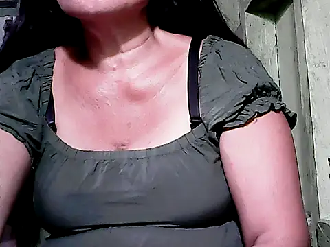 naughty_asian11のウェブカメラショー