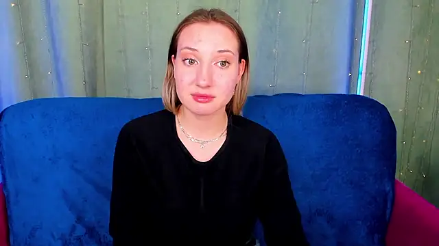 JollyBlondy's Live XXX Chat