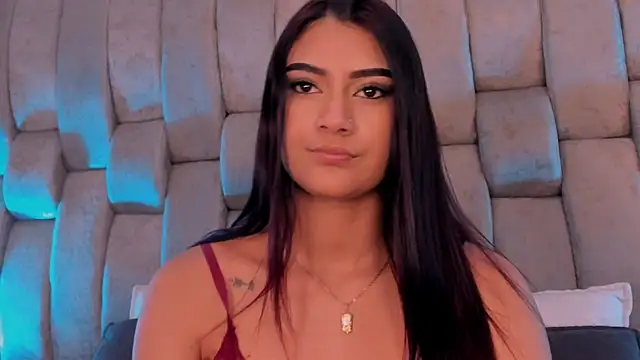 XXX chat uživo modela KatherineRuiz_