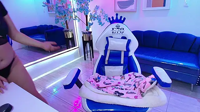 XXX chat uživo modela Miia__owens