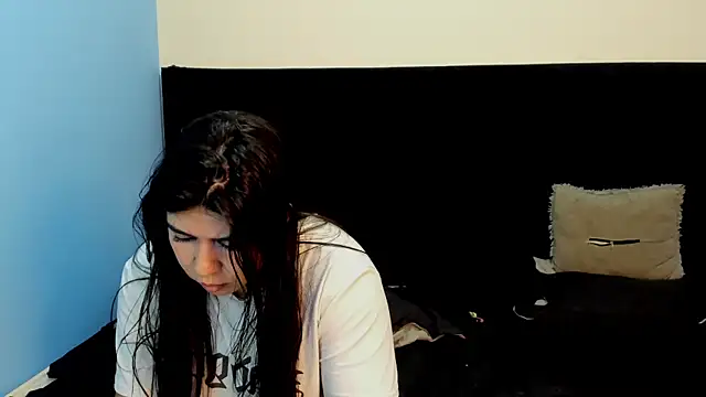 Pertunjukan Kamera Web lissandthor13