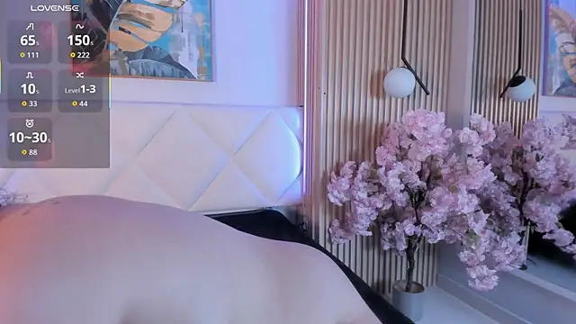 karo_linee1: онлайн-секс-чат