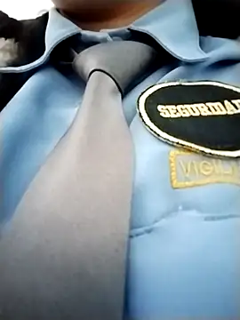 CRISTAL__11's Live XXX Chat