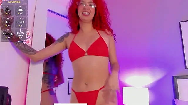 Онлайн чат XXX QueenRose___