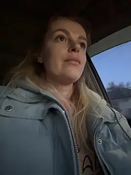 HarrietDart élő XXX-chatje