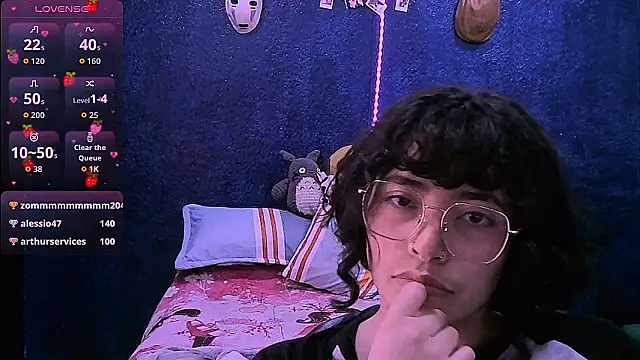 NinaYellow Chat XXX live