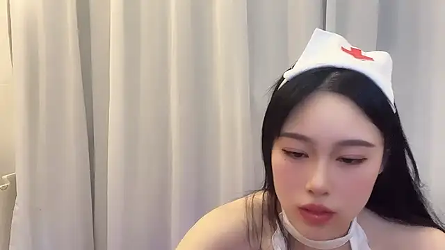 Czat XXX na żywo – hayuyuyu