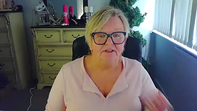 Czat XXX na żywo – BridgetBlueEyes