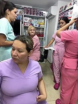 kandalove Adlı Modelin Canlı XXX Sohbeti