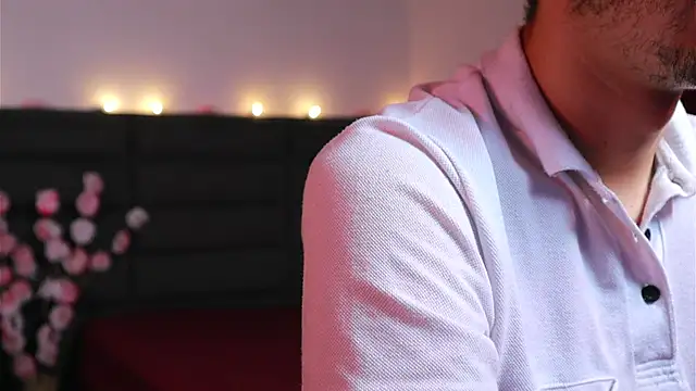 kathieandpovcock1's Live XXX Chat