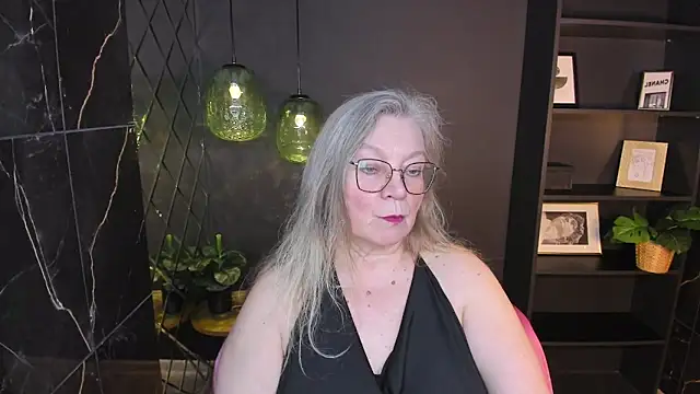 XXX chat uživo modela NataliMellow