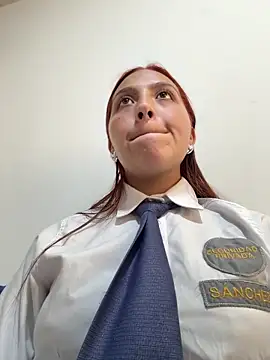 Emily-7_ Live XXX-Chat