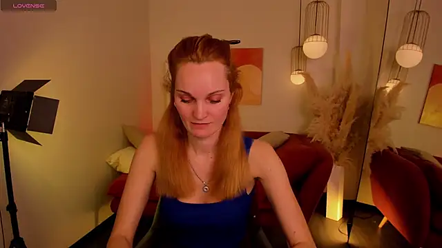 SaraSubtlety লাইভ XXX চ্যাট