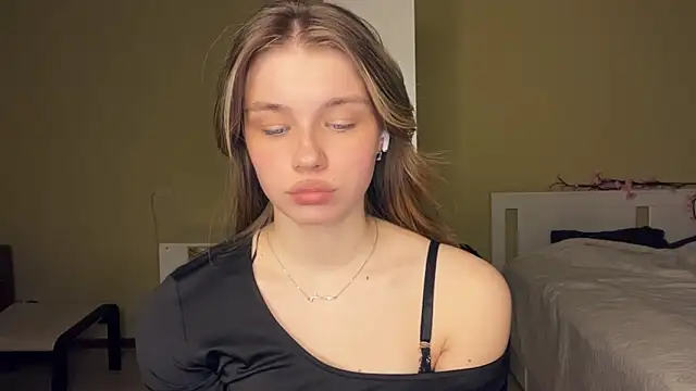 EarthaStinett's Live XXX Chat