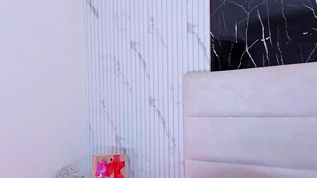 Chatroom XXX en direct de Reginavegaa