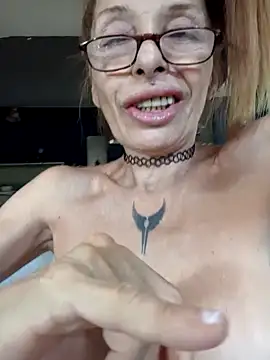 FrozenWaffleのライブXXXチャット