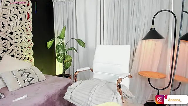 Anseru_ Chat XXX live