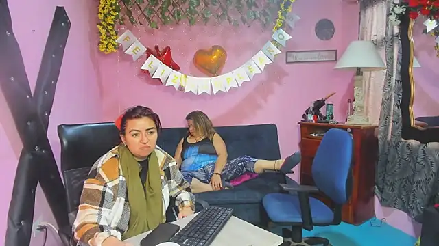 lesbiancuple Live XXX Chat