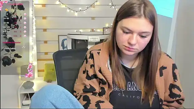 دردشة Josephine_Kiss الجنسية المباشرة