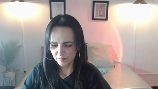 Chat XXX en directo de Juliana__lx