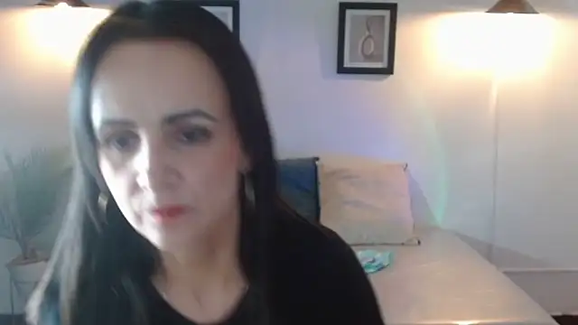 Czat XXX na żywo – Juliana__lx