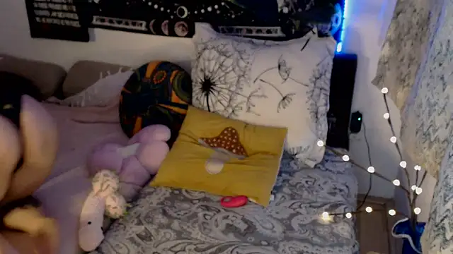 Chat +18 de AlienforTwenty ao vivo