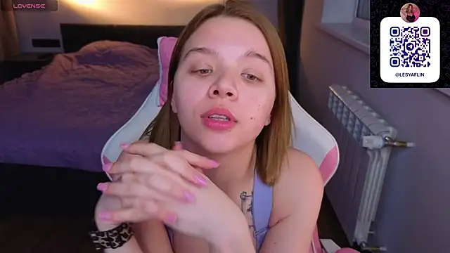 Chat +18 de Lesya_Flin ao vivo