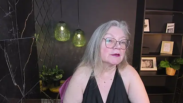 NataliMellow webcam show