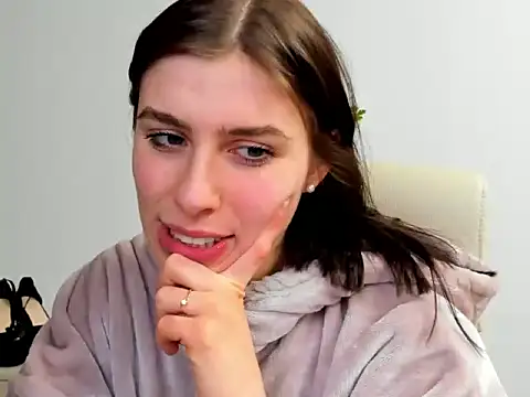 dreamPIA live XXX chat