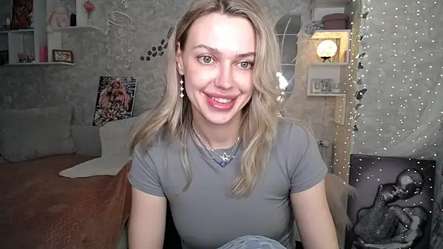 NickyAdamidi's Live XXX Chat