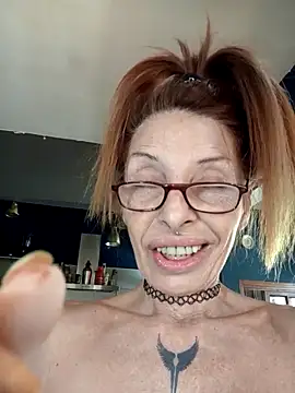 FrozenWaffleのライブXXXチャット