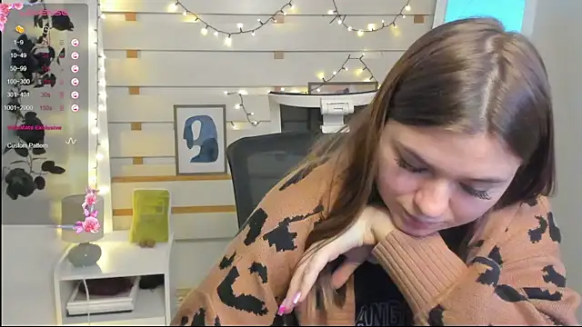 Josephine_Kiss: онлайн-секс-чат