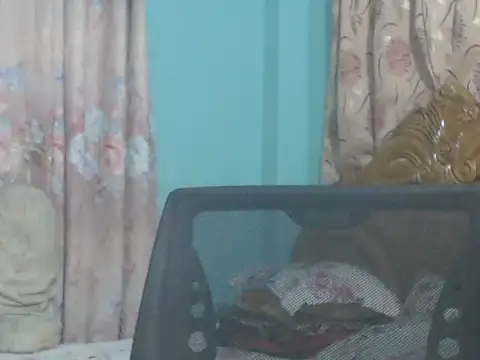 NancyRuvi – Kamerová šou