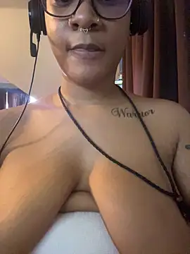 nickytheehawtie 라이브 XXX 채팅