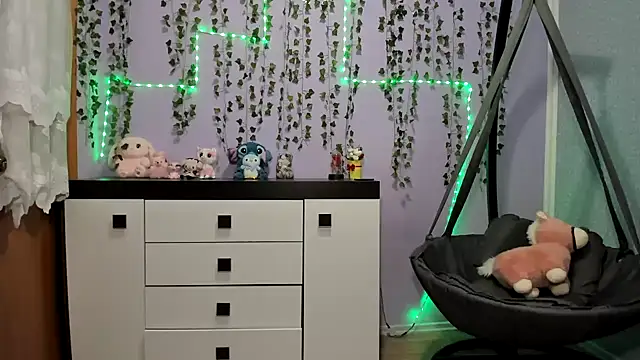 Yoonhee_ki's Live XXX Chat