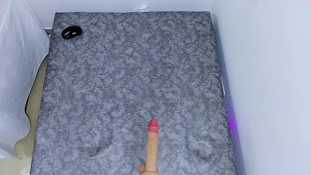 Luna_Marquez 即時 XXX 聊天