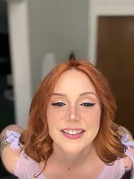 WakeAndBlaze: διαδικτυακό σόου στην κάμερα