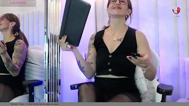 im_helina 现场XXX聊天